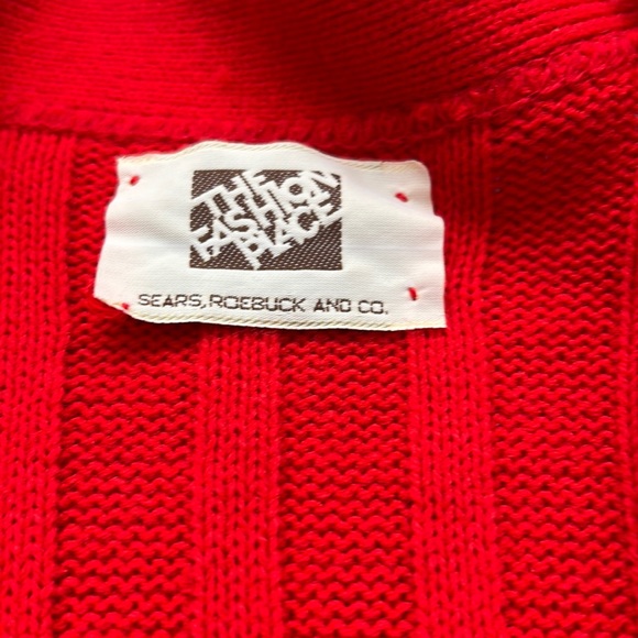 The Fashion Place - Picture 5 of 6